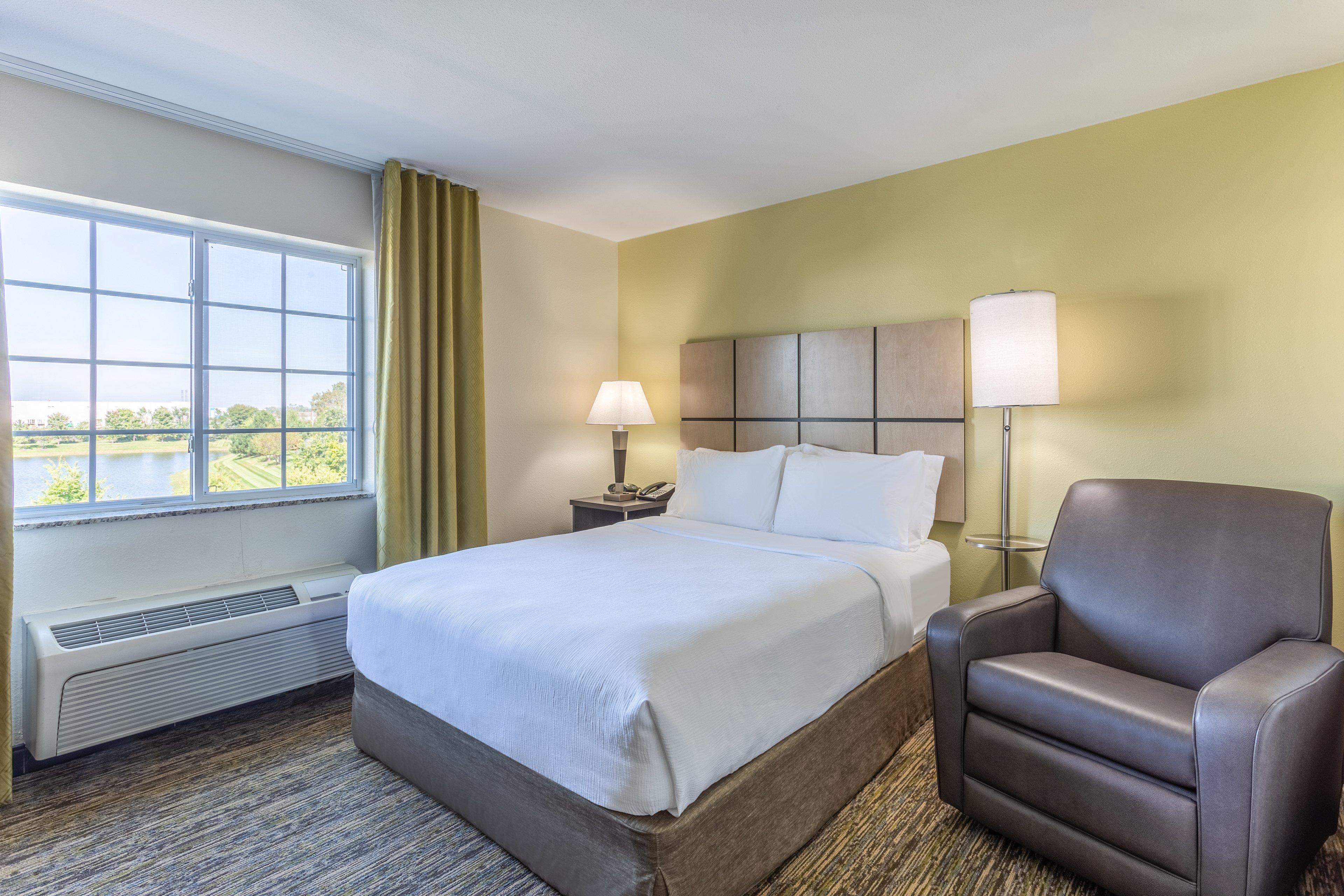 Candlewood Suites Aurora-Naperville By Ihg Bagian luar foto