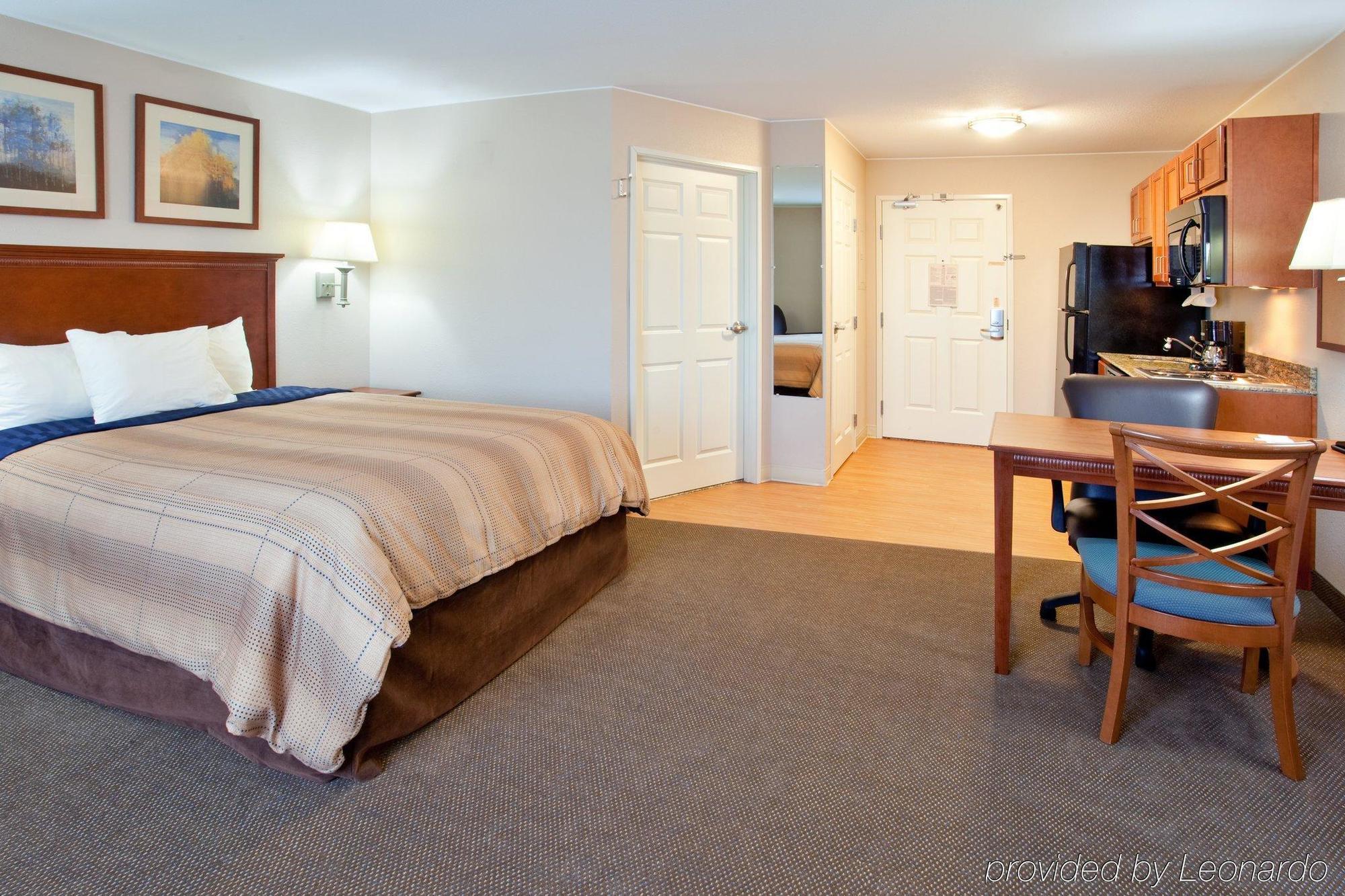 Candlewood Suites Aurora-Naperville By Ihg Ruang foto
